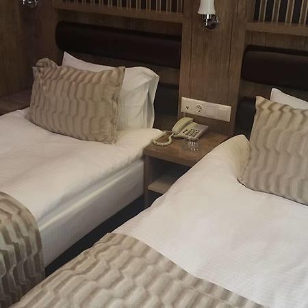 Vera Hotel Бандирма Екстер'єр фото